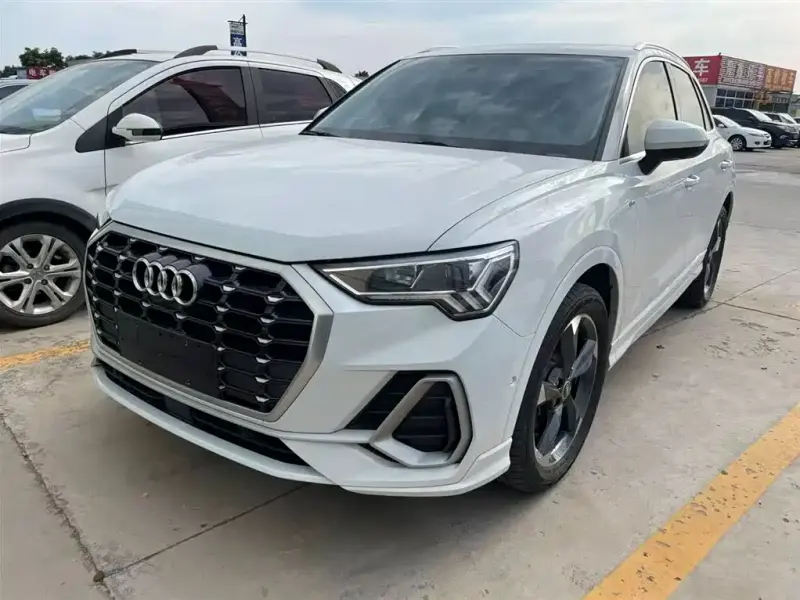 Audi Q3, 2023