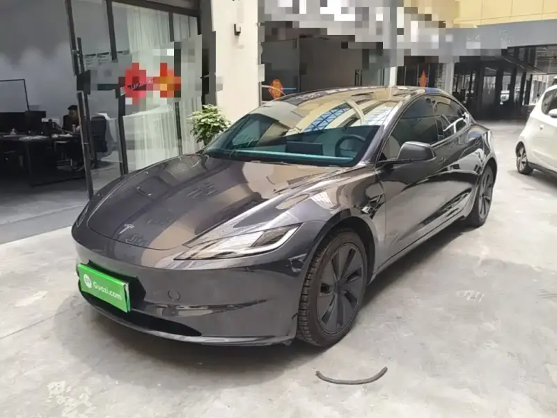 Tesla Model 3, 2024