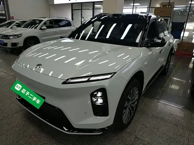 NIO ES6, 2025