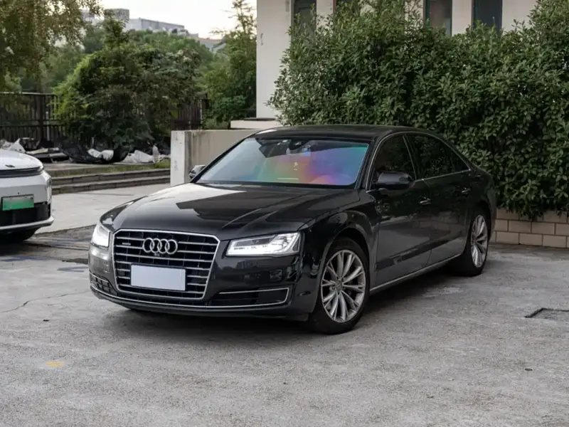 Audi A8, 2017 — фото 1