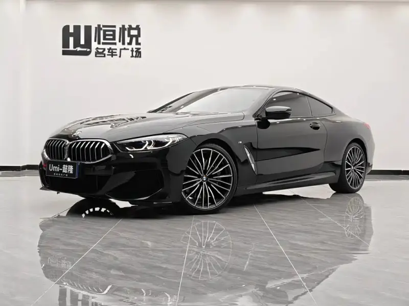 BMW 8 Series, 2020