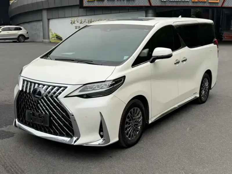 Lexus LM, 2020