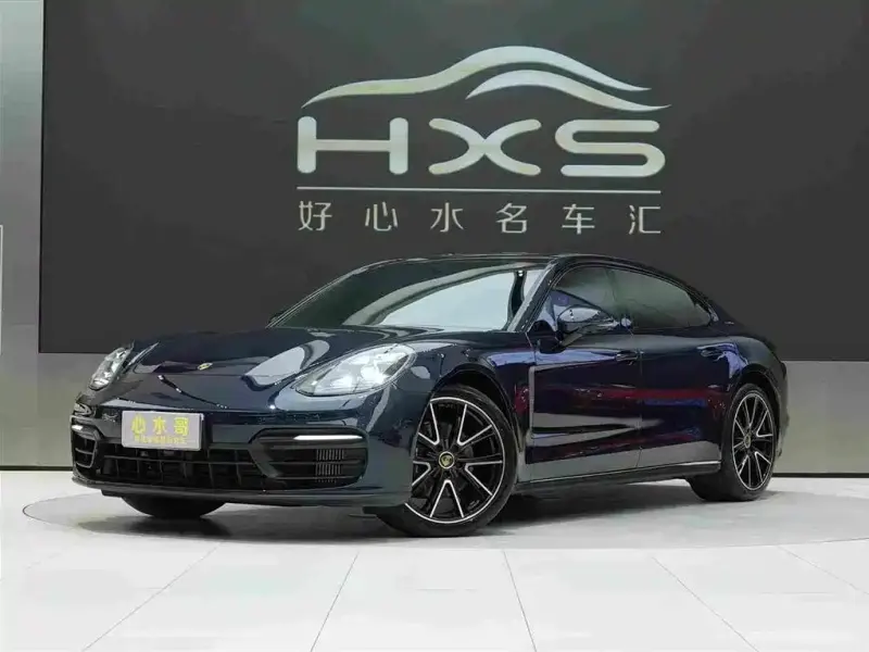 Porsche Panamera, 2023