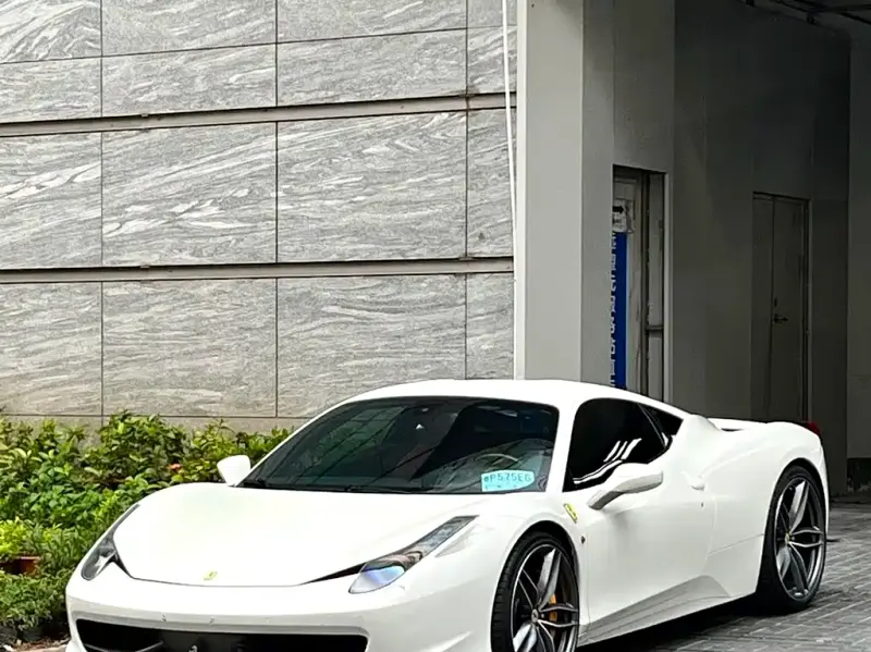 Ferrari 458, 2013 — фото 1