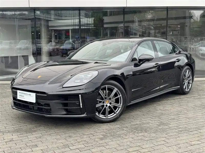 Porsche Panamera, 2025