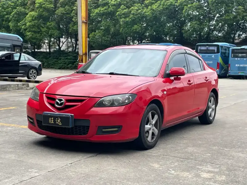 Mazda 3, 2011