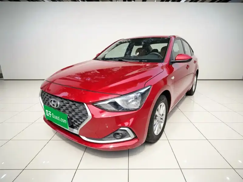 Hyundai Elantra, 2019 — фото 1