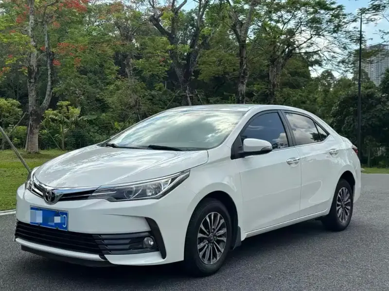 Toyota Corolla, 2017 — фото 1