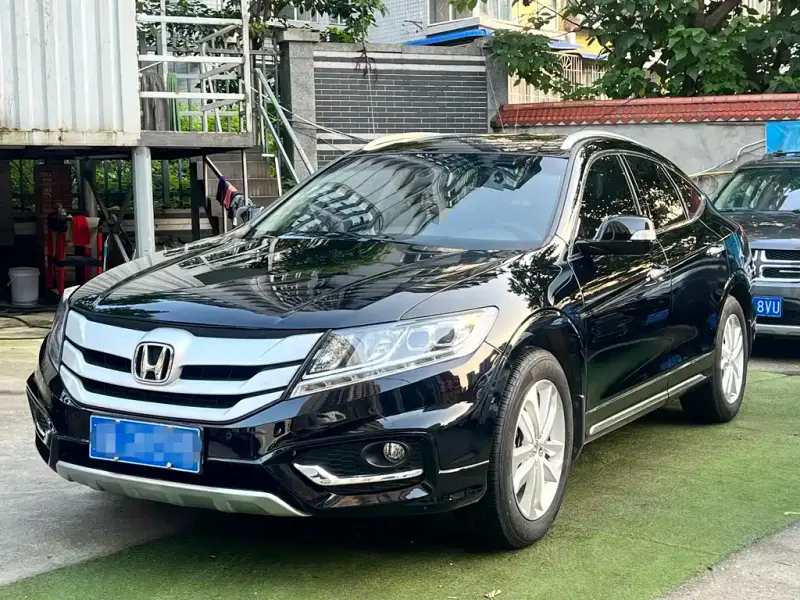 Honda Crosstour, 2016