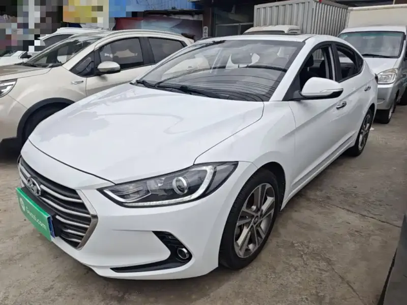 Hyundai Elantra, 2019 — фото 1