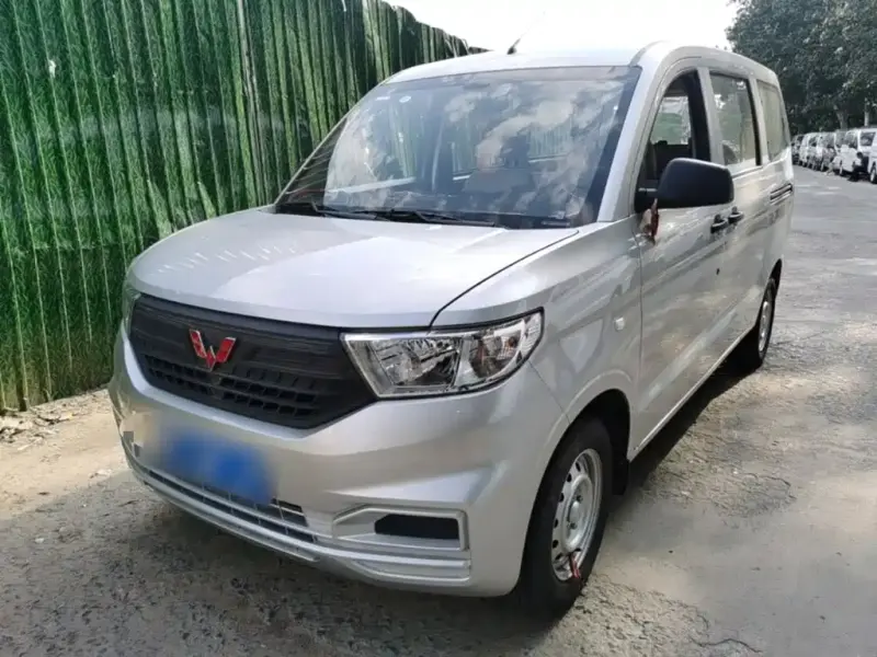 Wuling Hongguang V, 2024