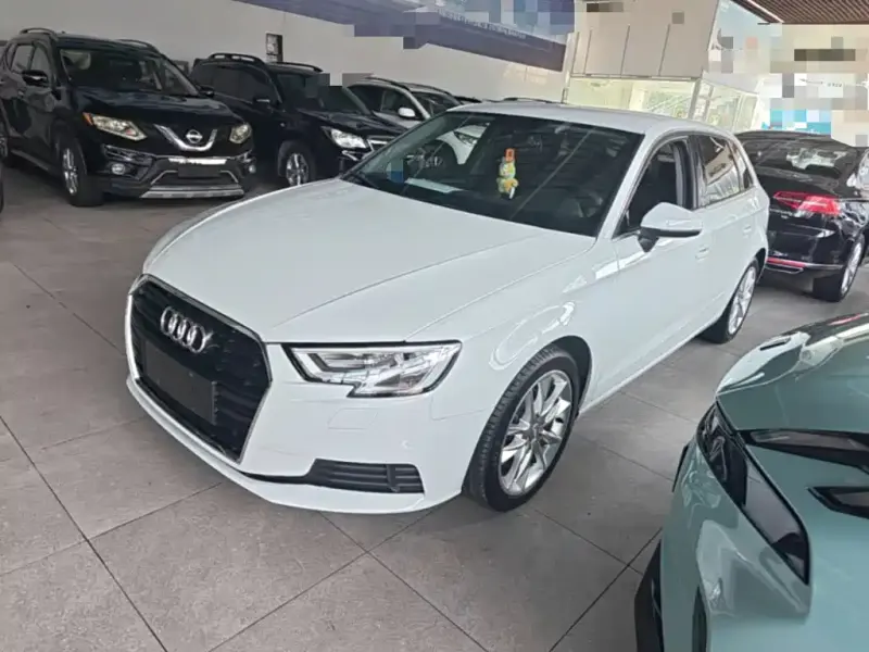 Audi A3, 2018 — фото 1