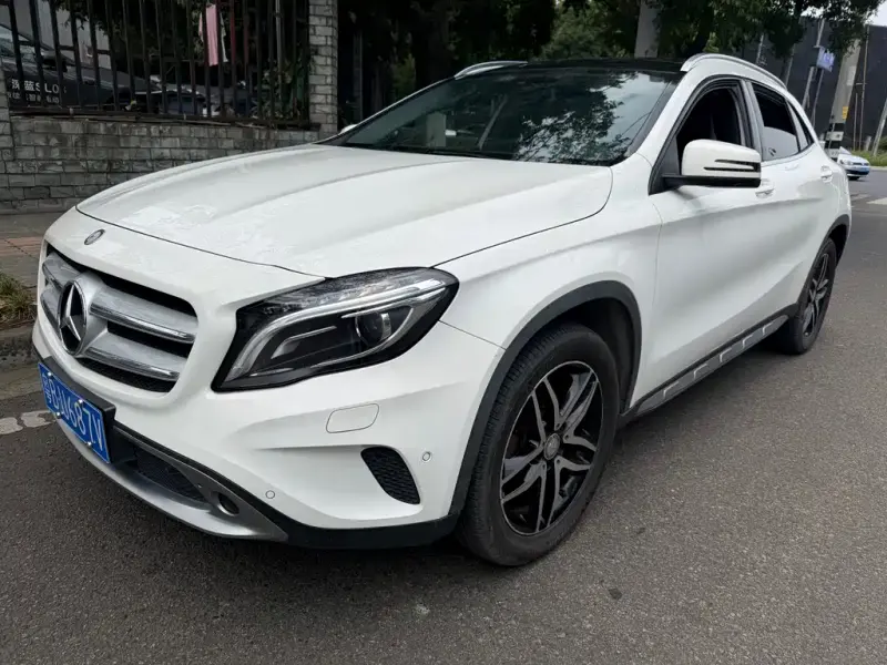 Mercedes-Benz GLA, 2016 — фото 1