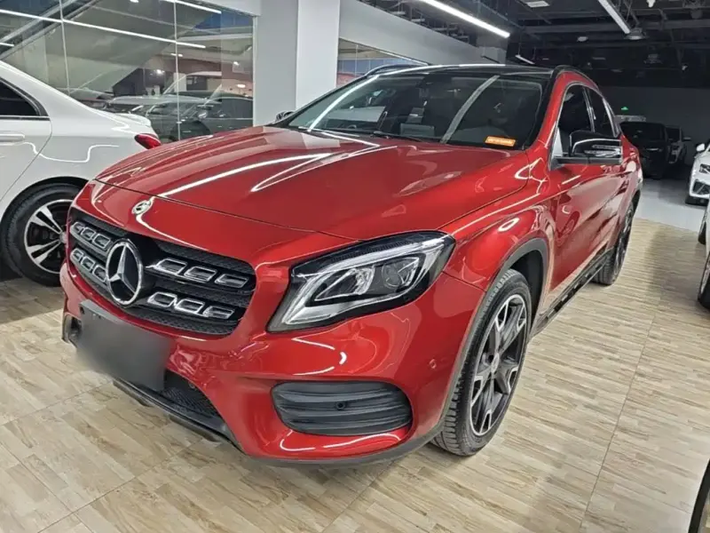 Mercedes-Benz GLA, 2018 — фото 1