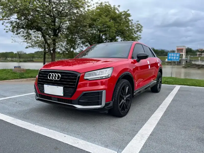 Audi Q2L, 2020