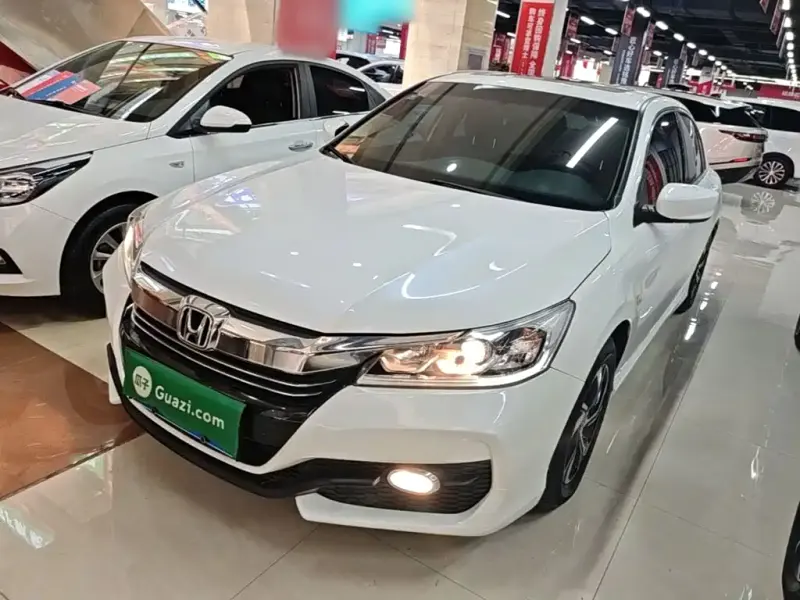 Honda Accord, 2018 — фото 1