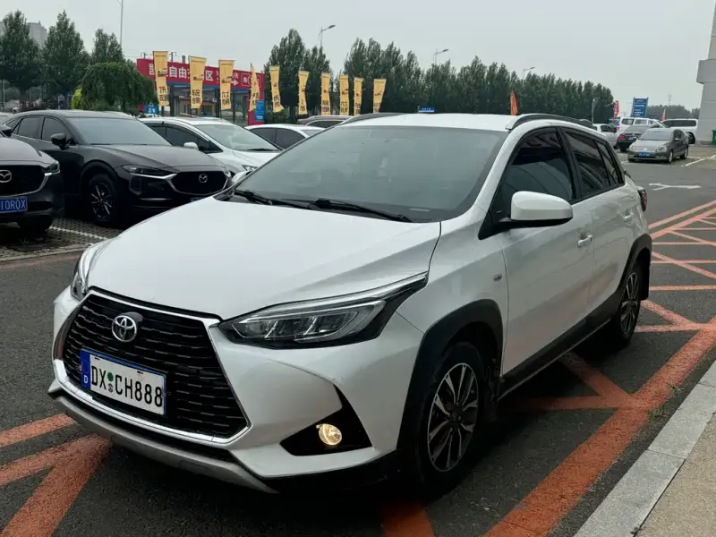 Toyota Yaris L, 2022