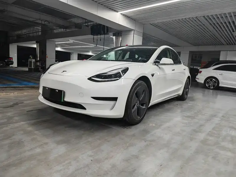 Tesla Model 3, 2020