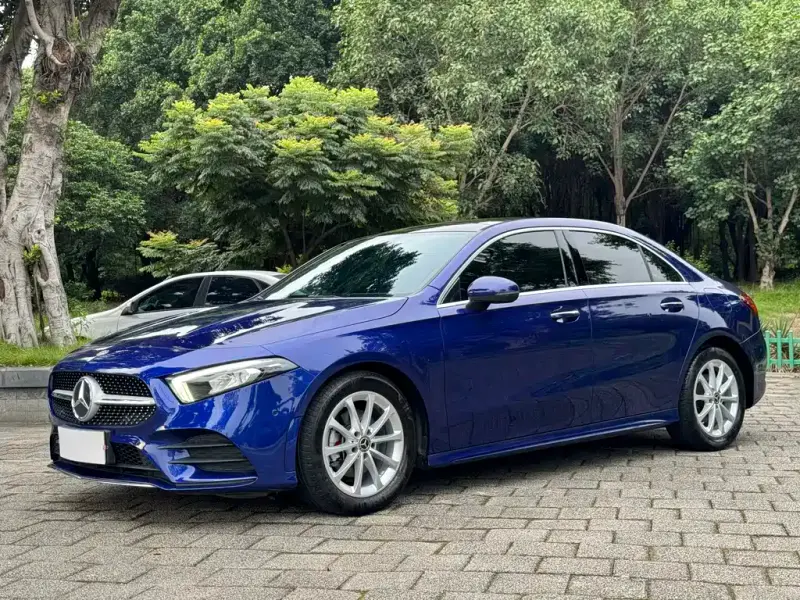 Mercedes-Benz A-Class, 2020 — фото 1