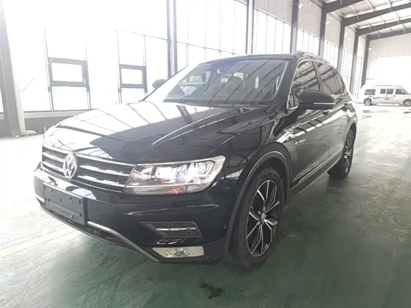 Volkswagen Tiguan L, 2020