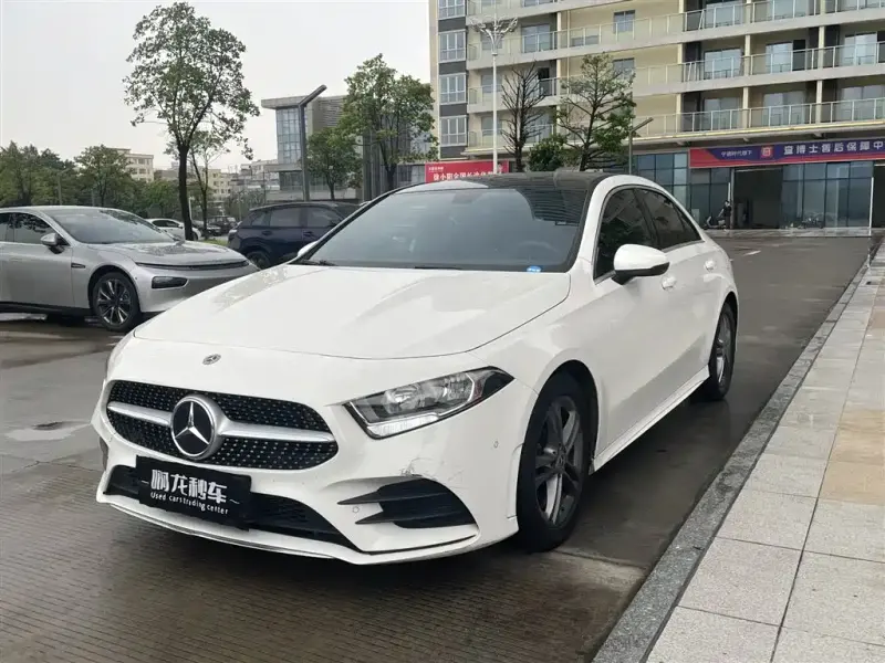 Mercedes-Benz A-Class, 2021 — фото 1