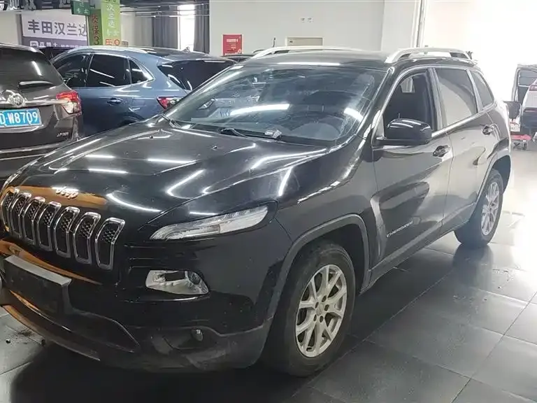 Jeep Cherokee, 2018