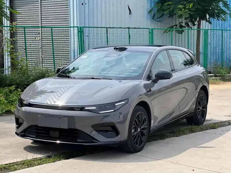 Leapmotor Lafa5, 2025
