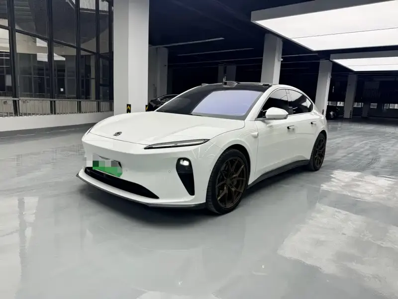 NIO ET5, 2024