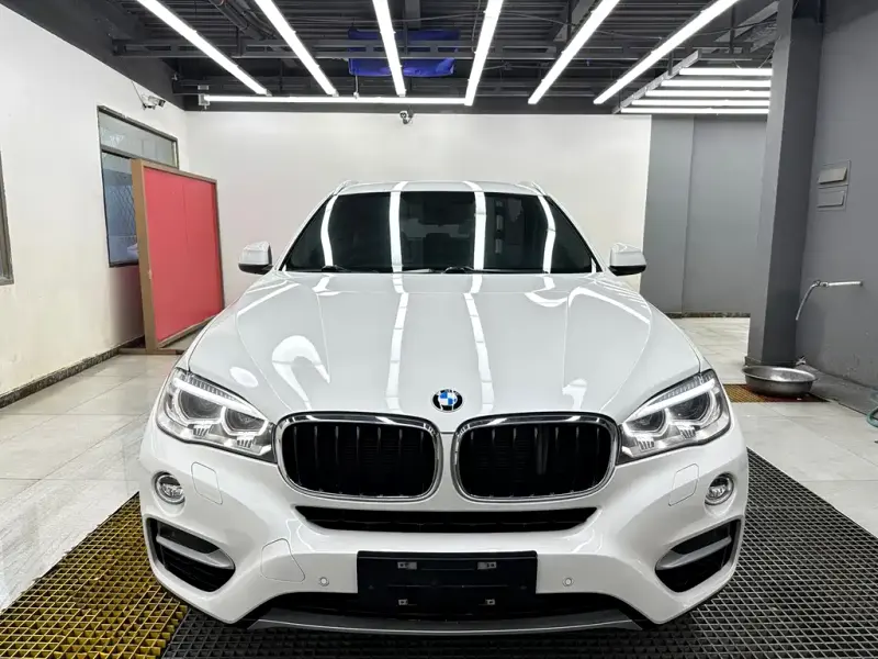 BMW X6, 2015
