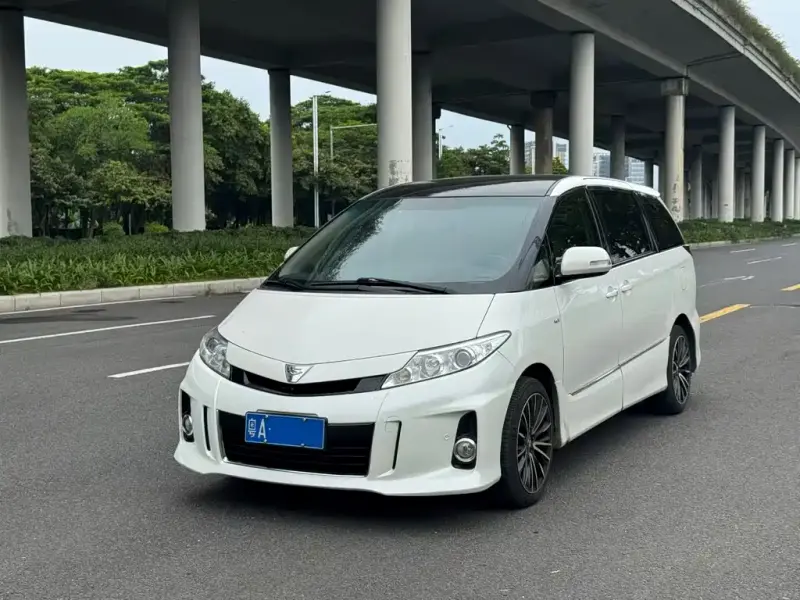Toyota Previa, 2018 — фото 1