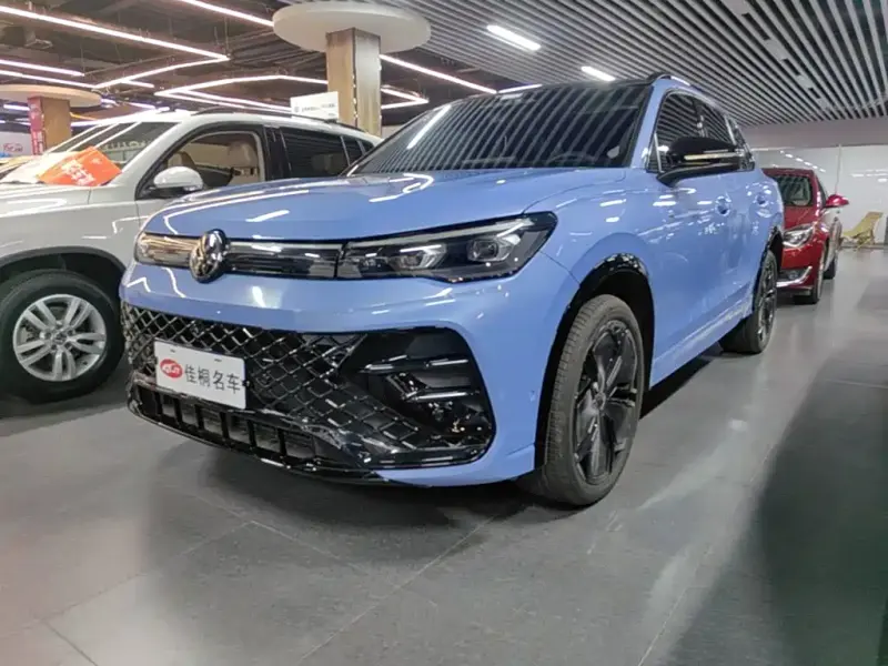 Volkswagen Tiguan L, 2024