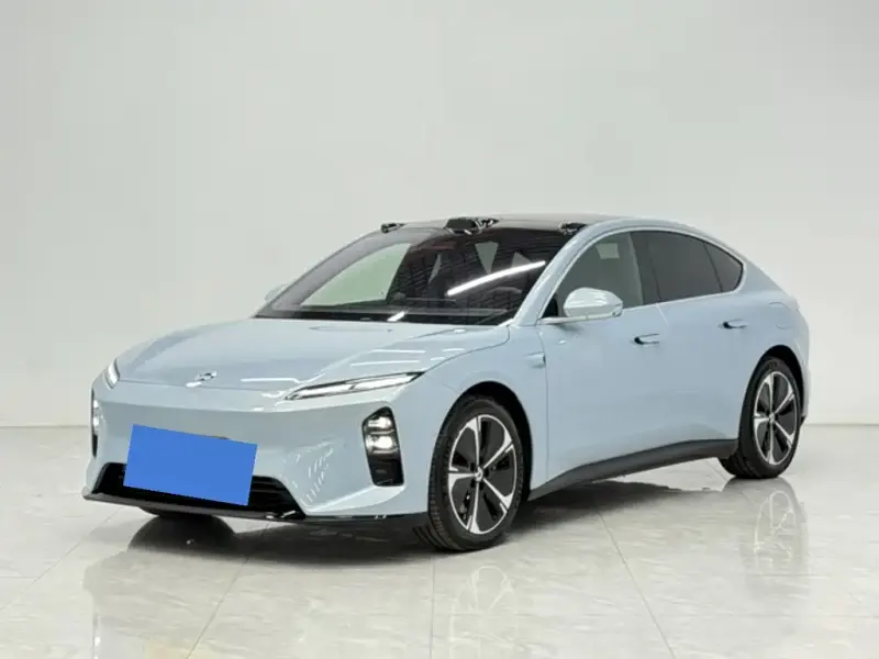 NIO ET5, 2025