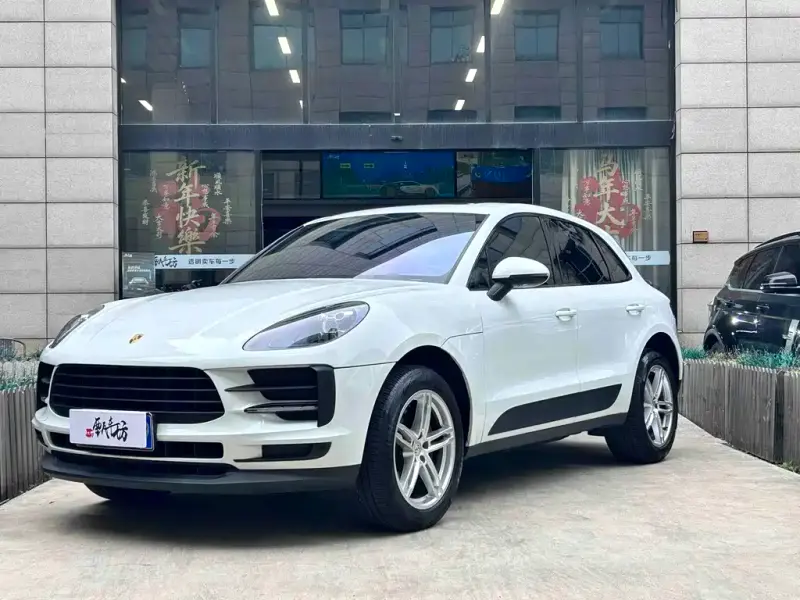 Porsche Macan, 2020