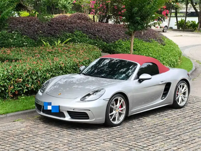 Porsche 718, 2018