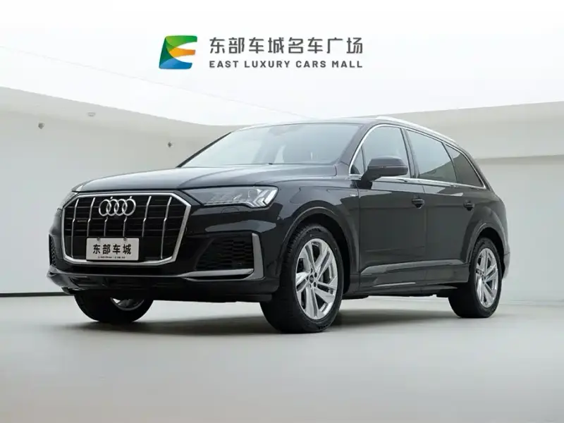 Audi Q7, 2021 — фото 1