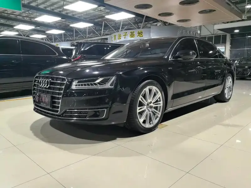 Audi A8, 2015 — фото 1