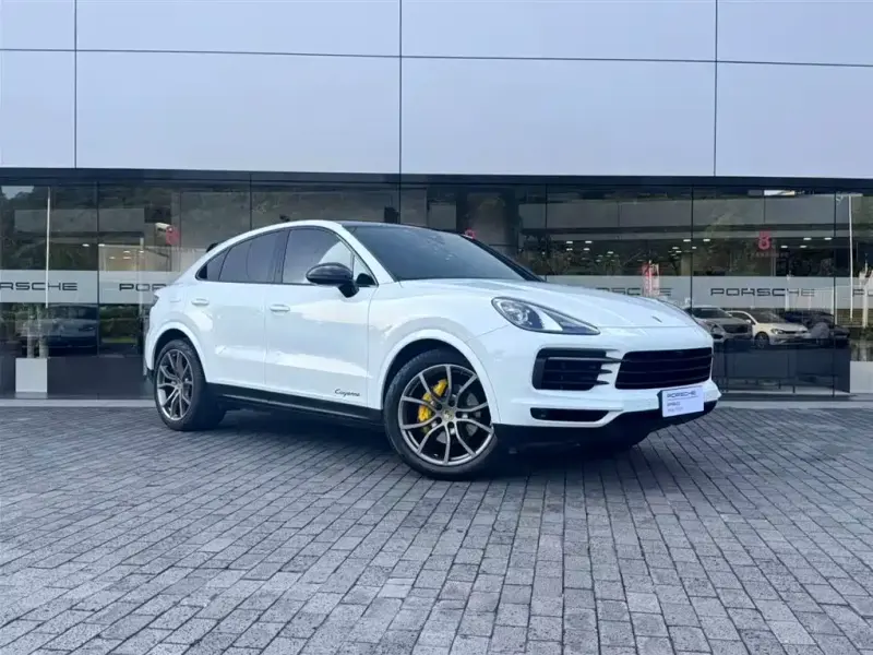 Porsche Cayenne, 2022