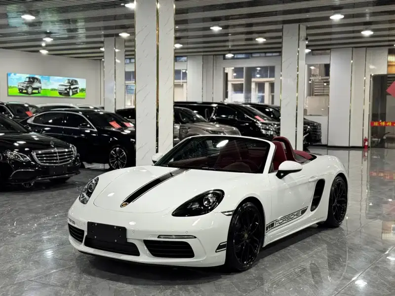 Porsche 718, 2025