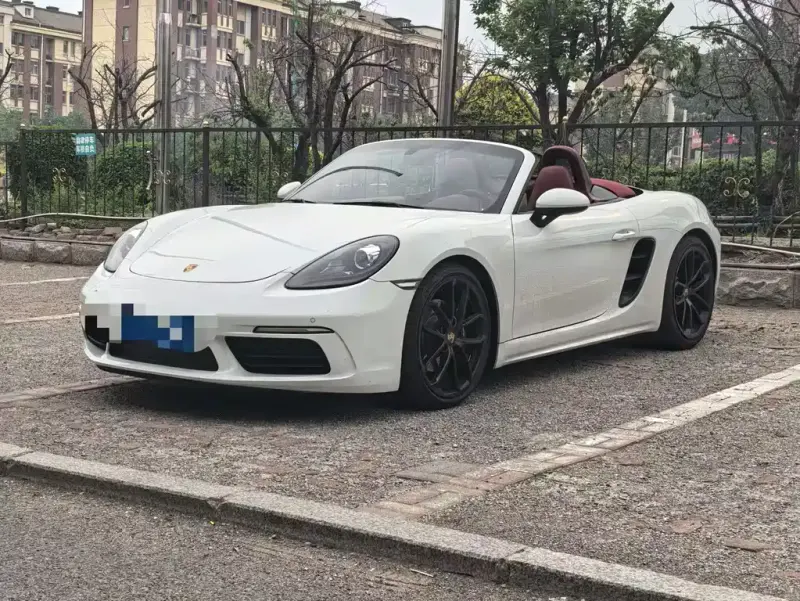 Porsche 718, 2025