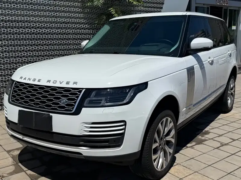 Land Rover Range Rover, 2021 — фото 1