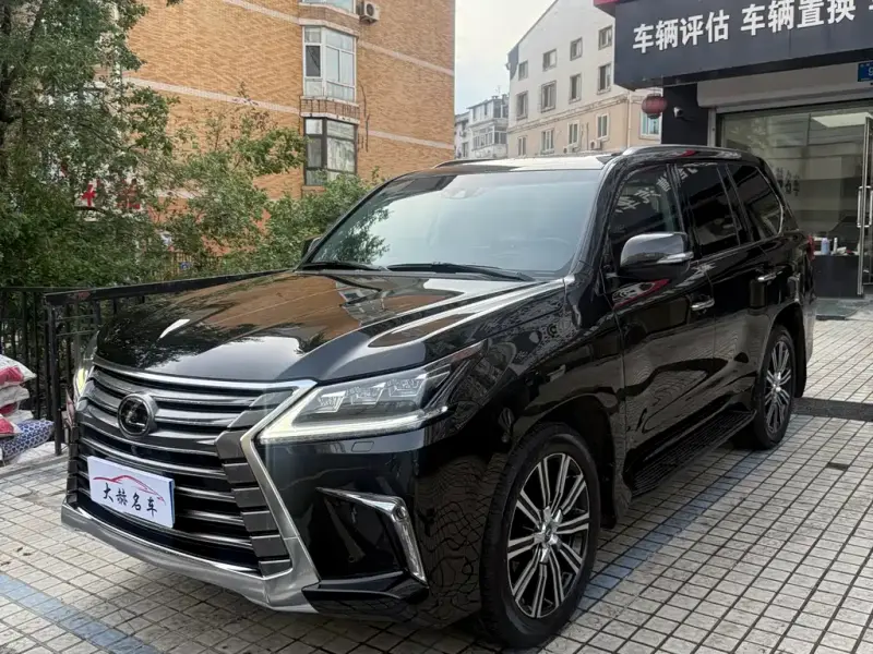 Lexus LX, 2019 — фото 1