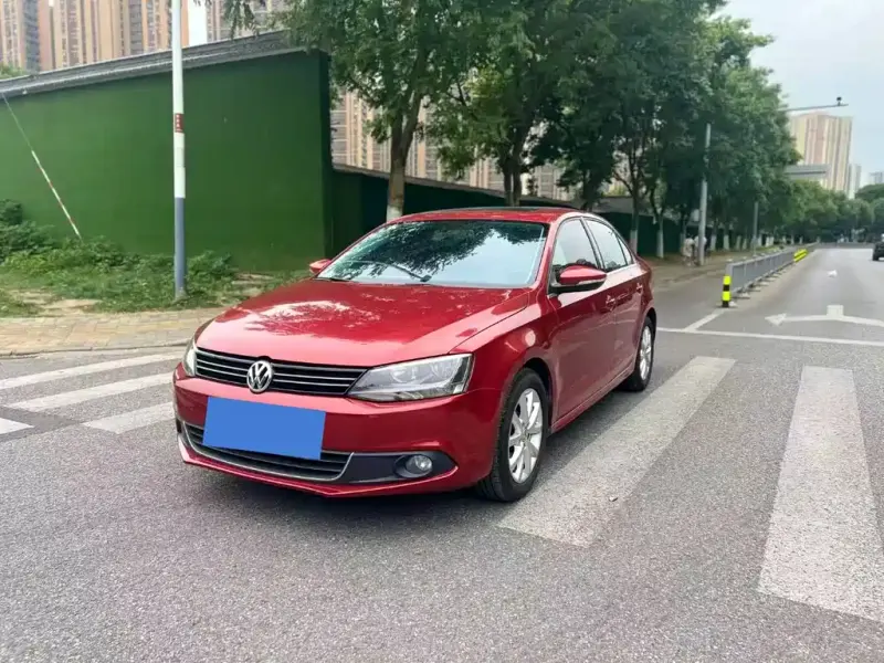 Volkswagen Sagitar, 2013