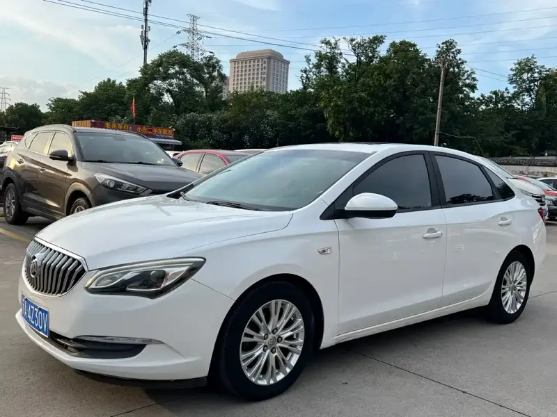 Buick Excelle, 2016