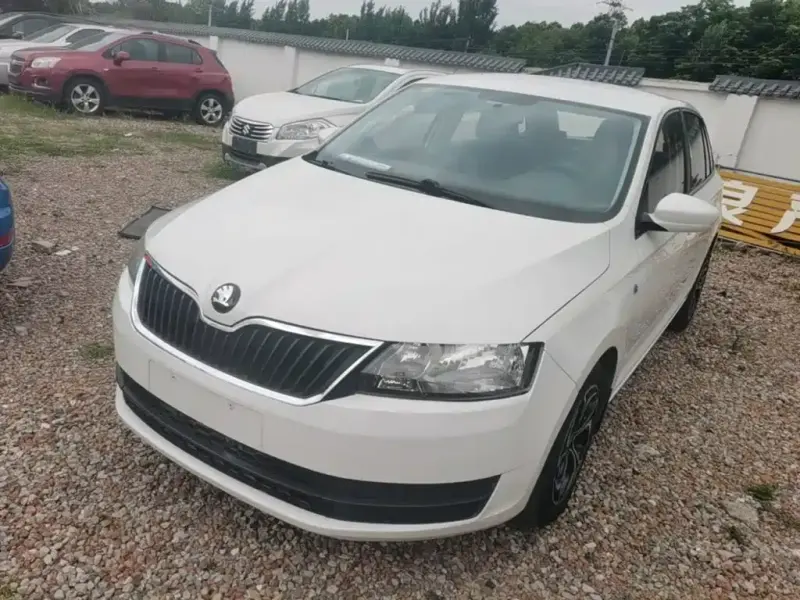Skoda Rapid Spaceback, 2016 — фото 1