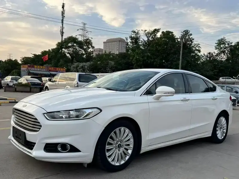 Ford Mondeo, 2014