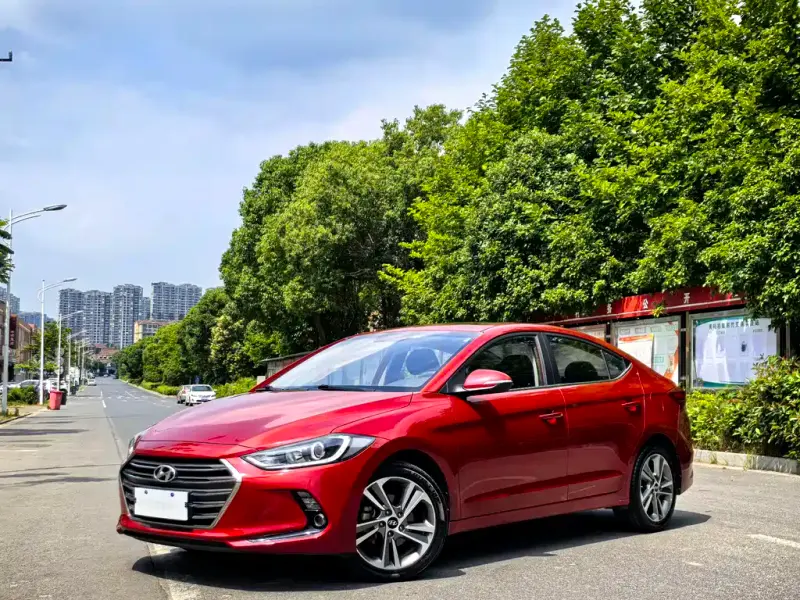 Hyundai Elantra, 2016 — фото 1