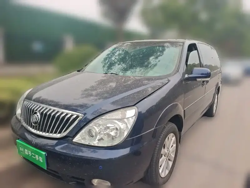 Buick GL8, 2015