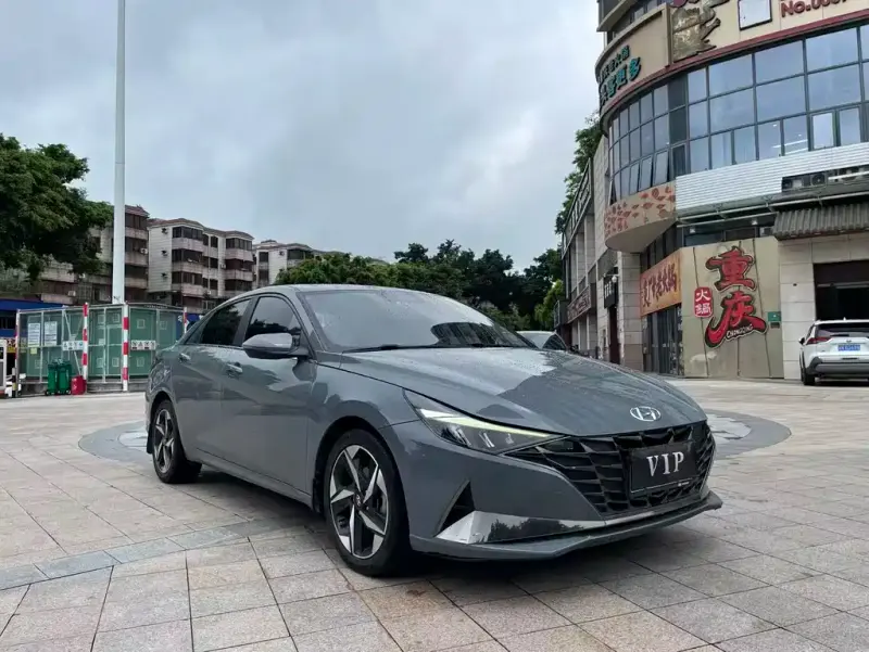 Hyundai Elantra, 2021 — фото 1