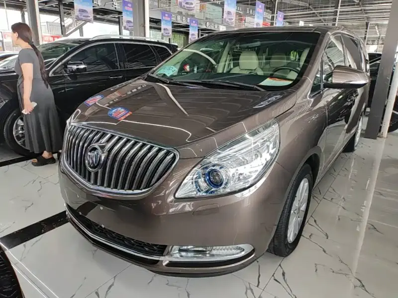 Buick GL8, 2016