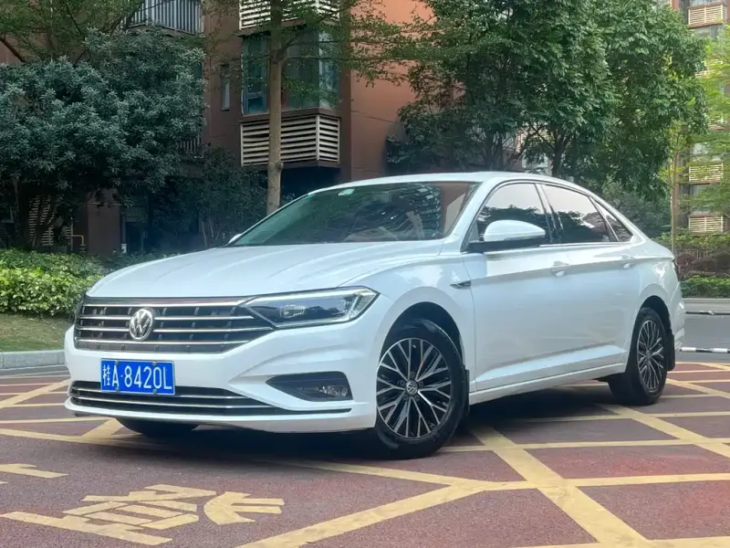 Volkswagen Sagitar, 2020